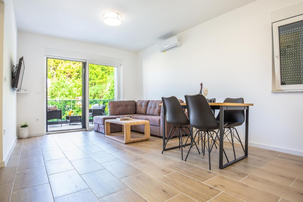 Luxury 2 Bedroom Apartment With Sea View Baska Voda Bagian luar foto