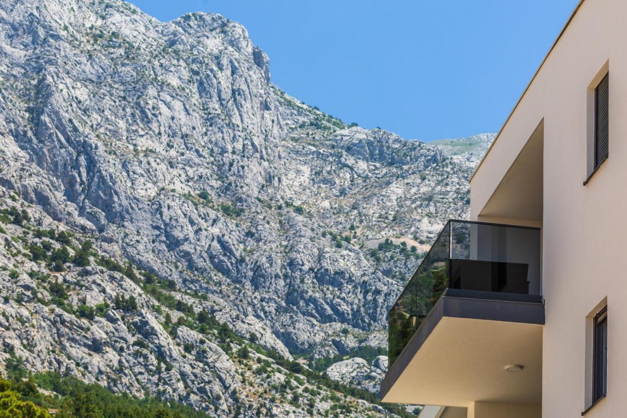 Luxury 2 Bedroom Apartment With Sea View Baska Voda Bagian luar foto