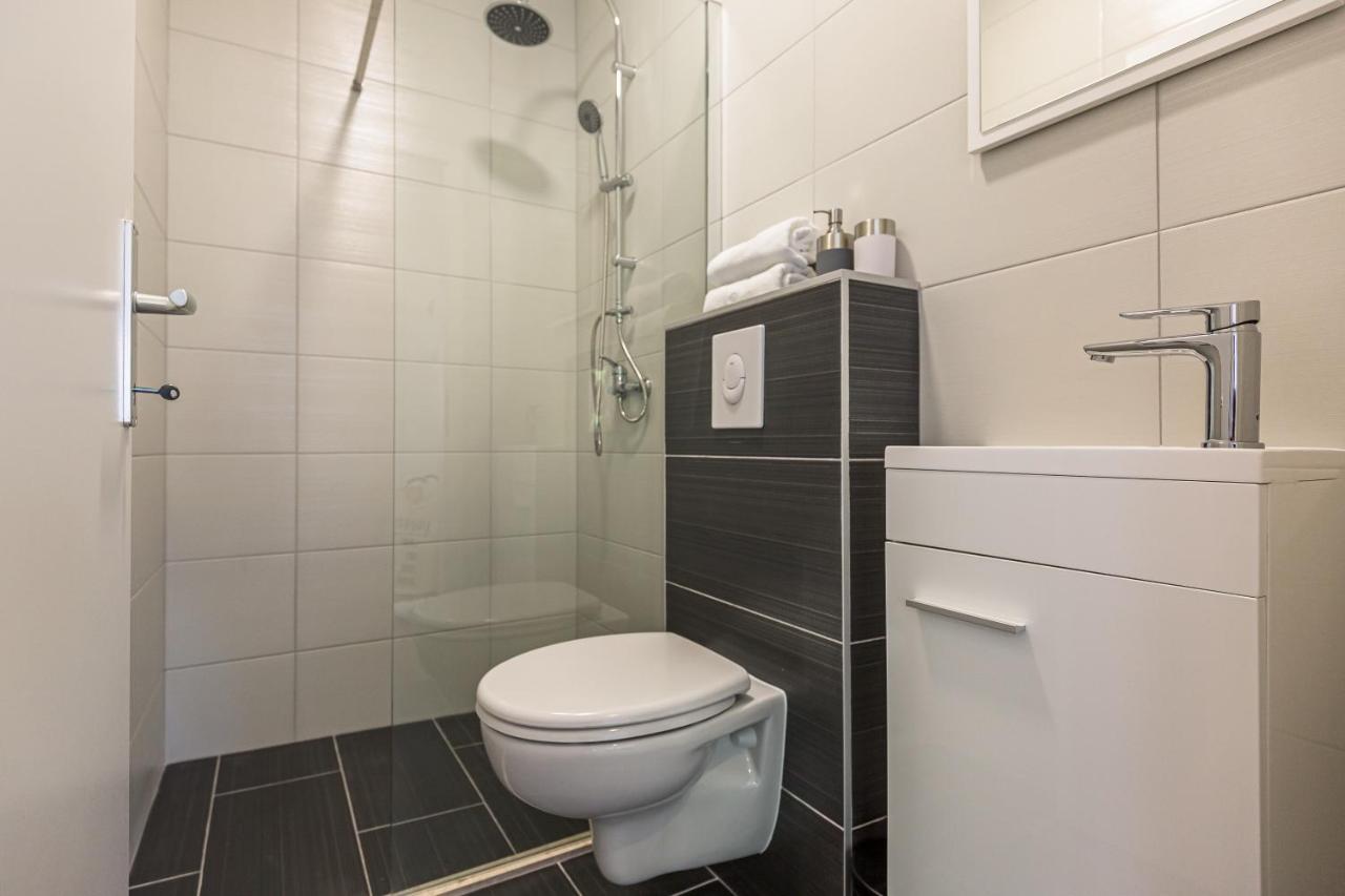 Luxury 2 Bedroom Apartment With Sea View Baska Voda Bagian luar foto